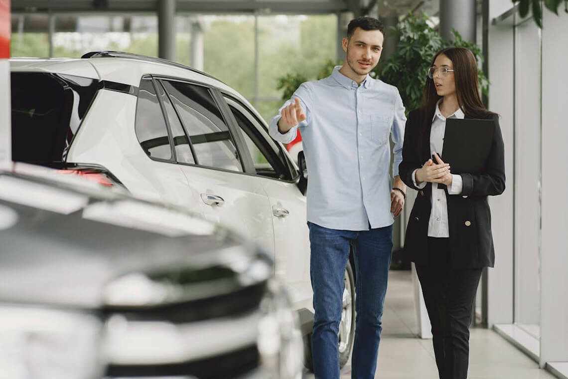 Auto Forecast Projects Year Over Year Sales Dip  
